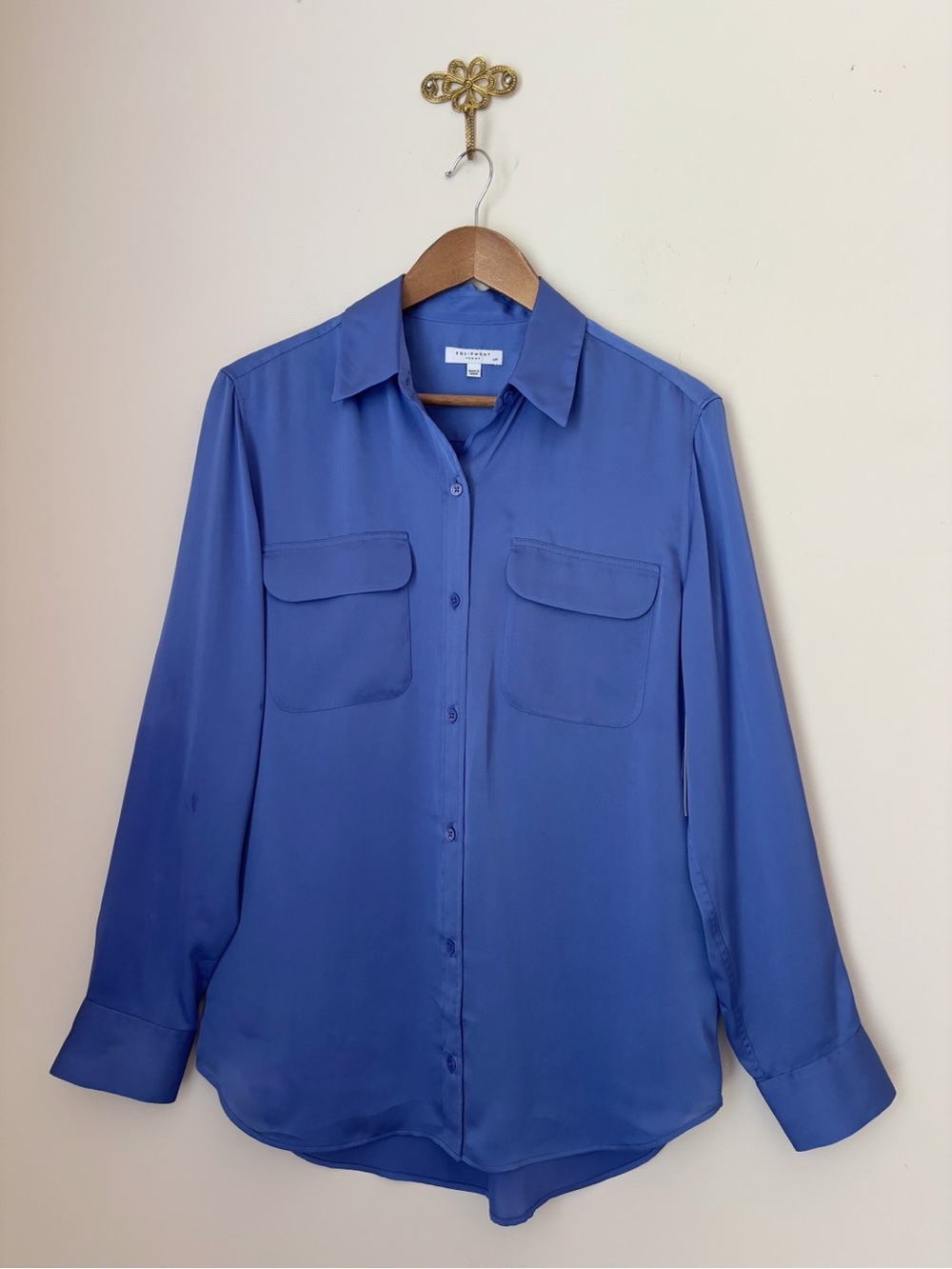 Equipment Corsica Blue Signature Slim Fit Silk Button Up Shirt Small NEW NWT